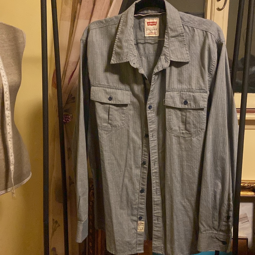 NWOT Men’s Levi’s XL collared modern button up long sleeve shirt denim blue - Picture 6 of 14